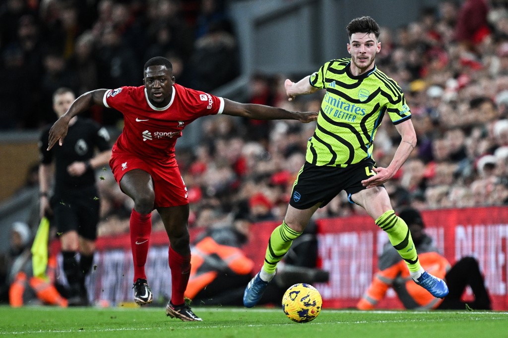 Padang licin gagal gugat Arsenal di puncak liga, ikat Liverpool 1-1 di Anfield