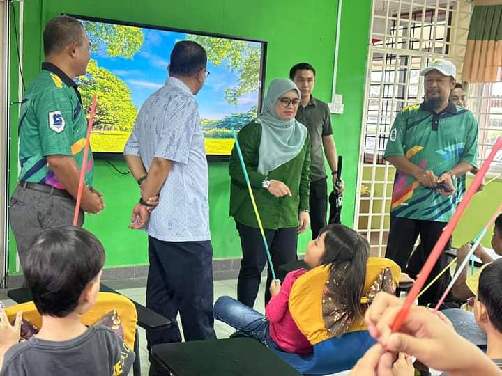 Op Payung bantu calon SPM di Johor