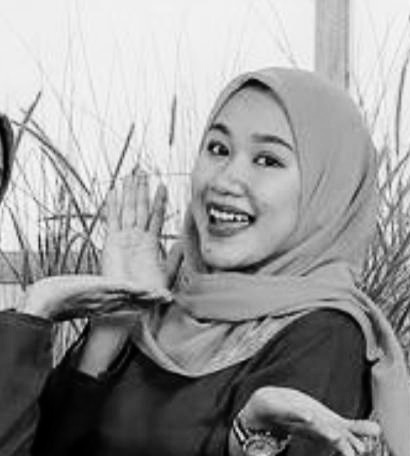 Bersemadilah Bella – Ayu – Utusan Malaysia