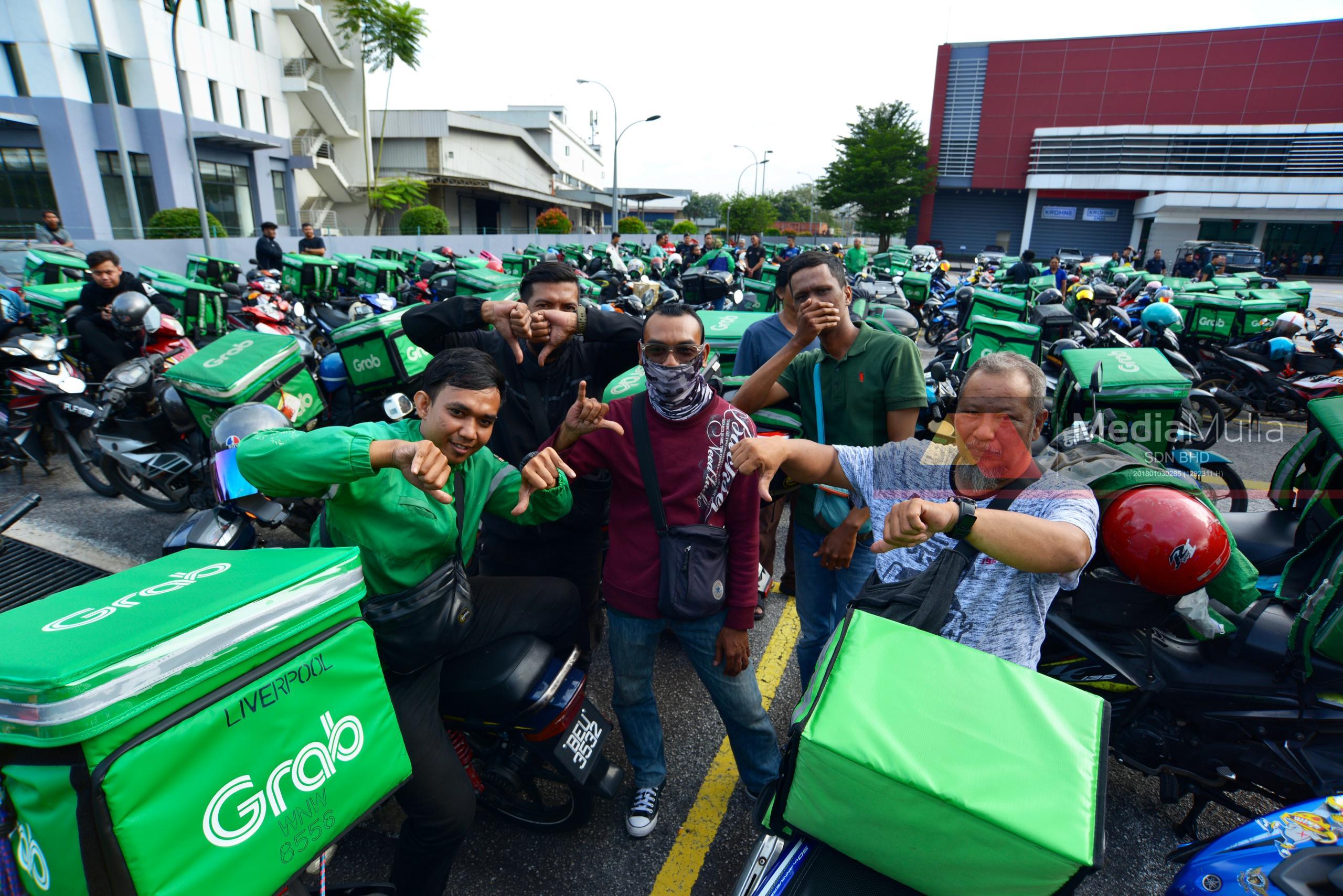 ‘Kerja 11 jam dapat hasil RM35 saja’