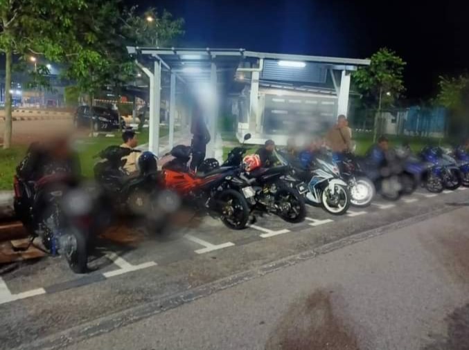 113 saman, 11 motosikal disita dalam op samseng jalanan di WCE