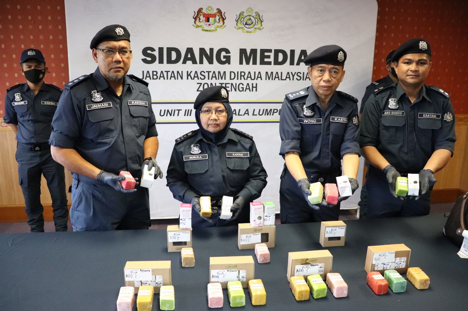 Warga Perancis ditahan seludup kokain bernilai RM1.22 juta