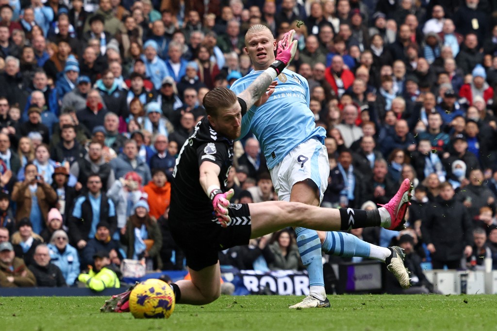 City naik sekejap ke puncak EPL, tumpaskan Everton 2-0