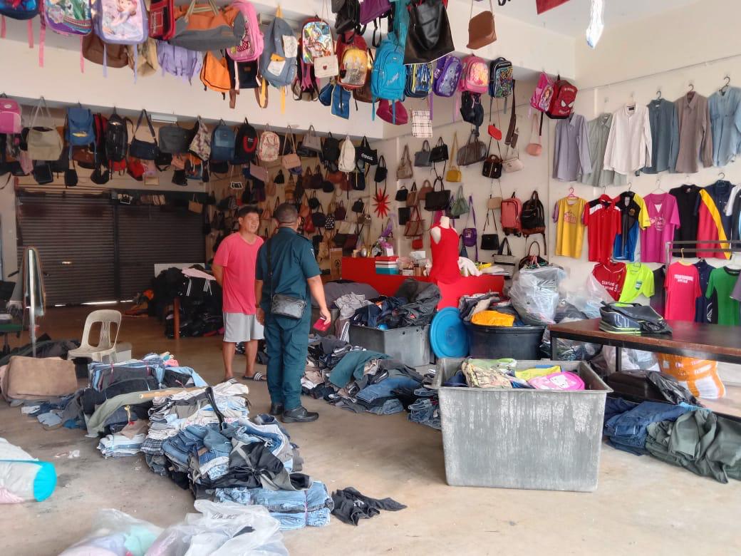 Kedai ‘bundle’ warga Bangladesh disita