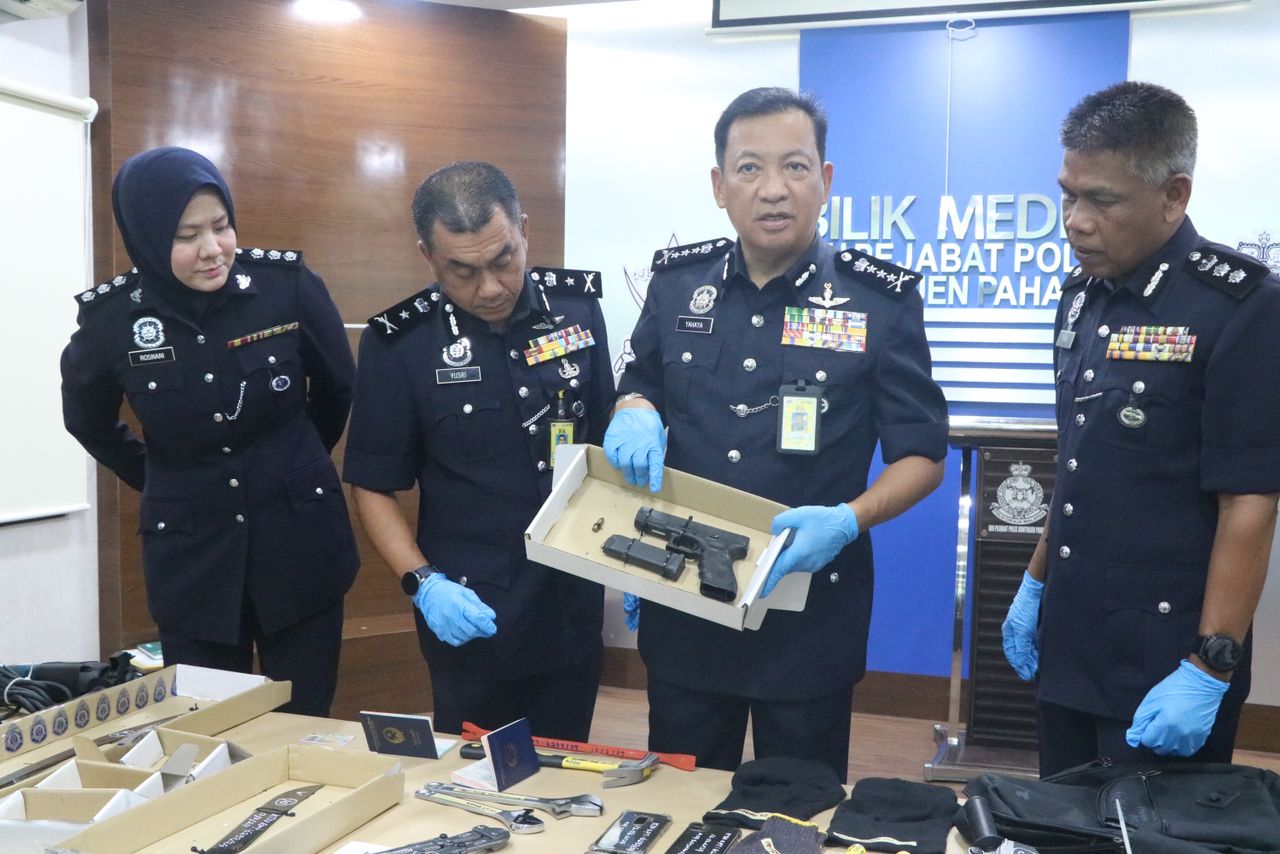 Tiga ahli Geng Centro mati ditembak polis