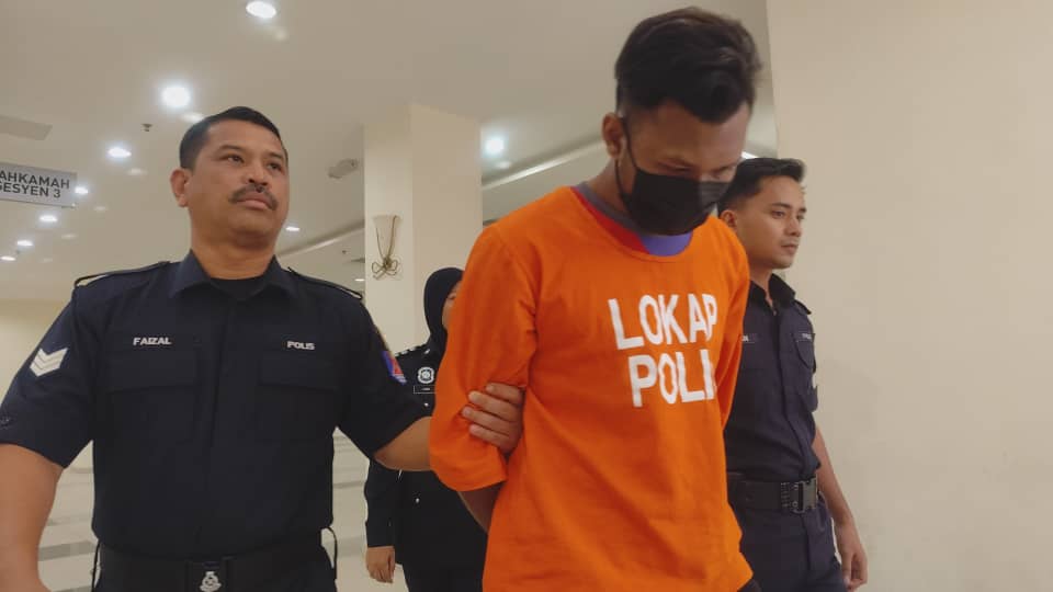 Kelindan lori dijel tiga tahun, tiga sebatan rogol, amang seksual remaja