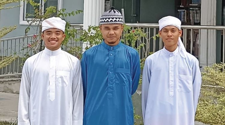 Rezeki tiga pelajar tahfiz jadi imam, bilal tarawih