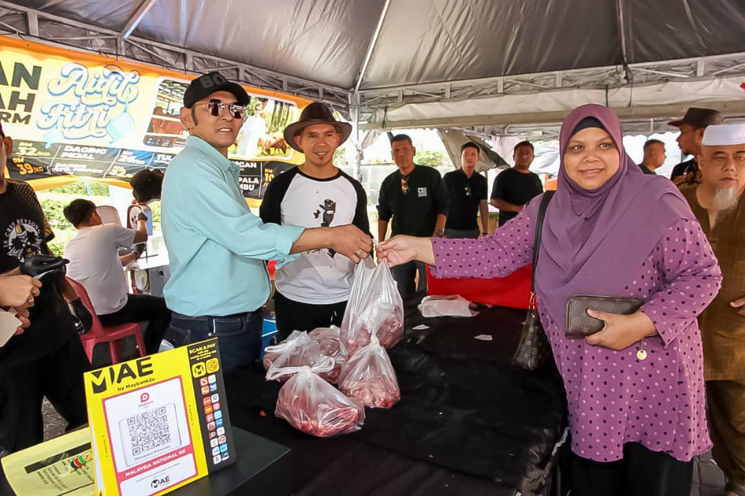 Jualan Rahmah daging lembu raya Jamal Abdillah dapat sambutan