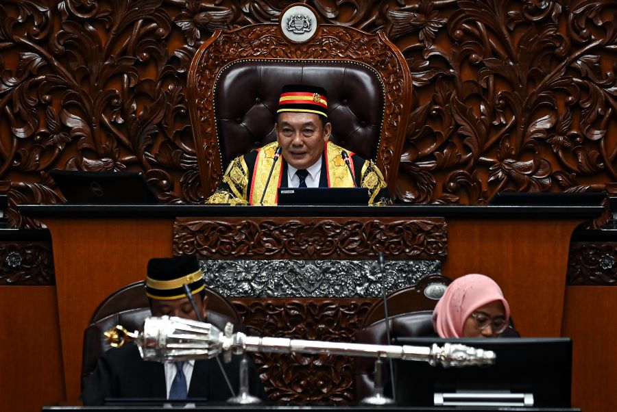 Awang Bemee dilantik Speaker Dewan Negara ke-21
