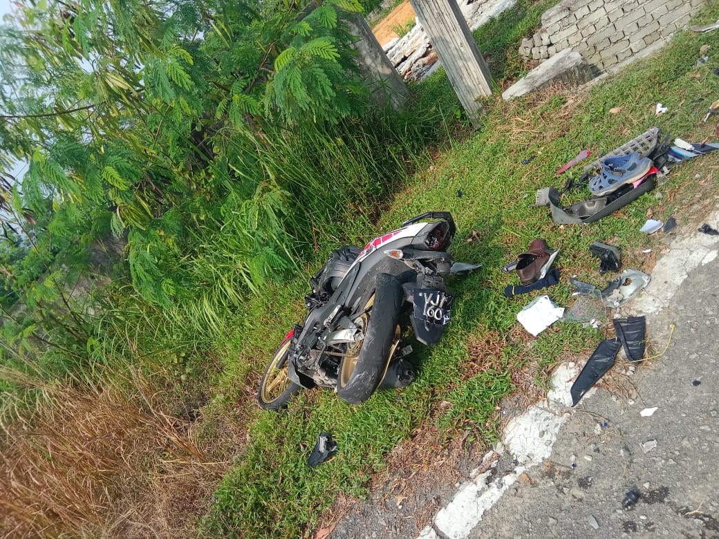 Kemalangan tujuh kenderaan, akauntan RTM antara dua maut