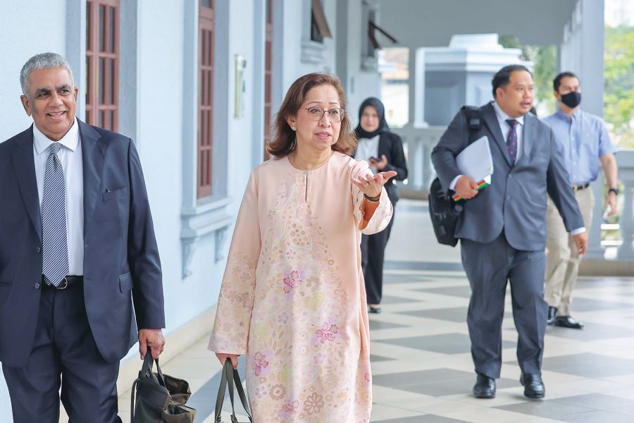 Isteri Tun Daim Tuduh Dicabul Hak, Dakwa Motif Dendam Politik Tersembunyi