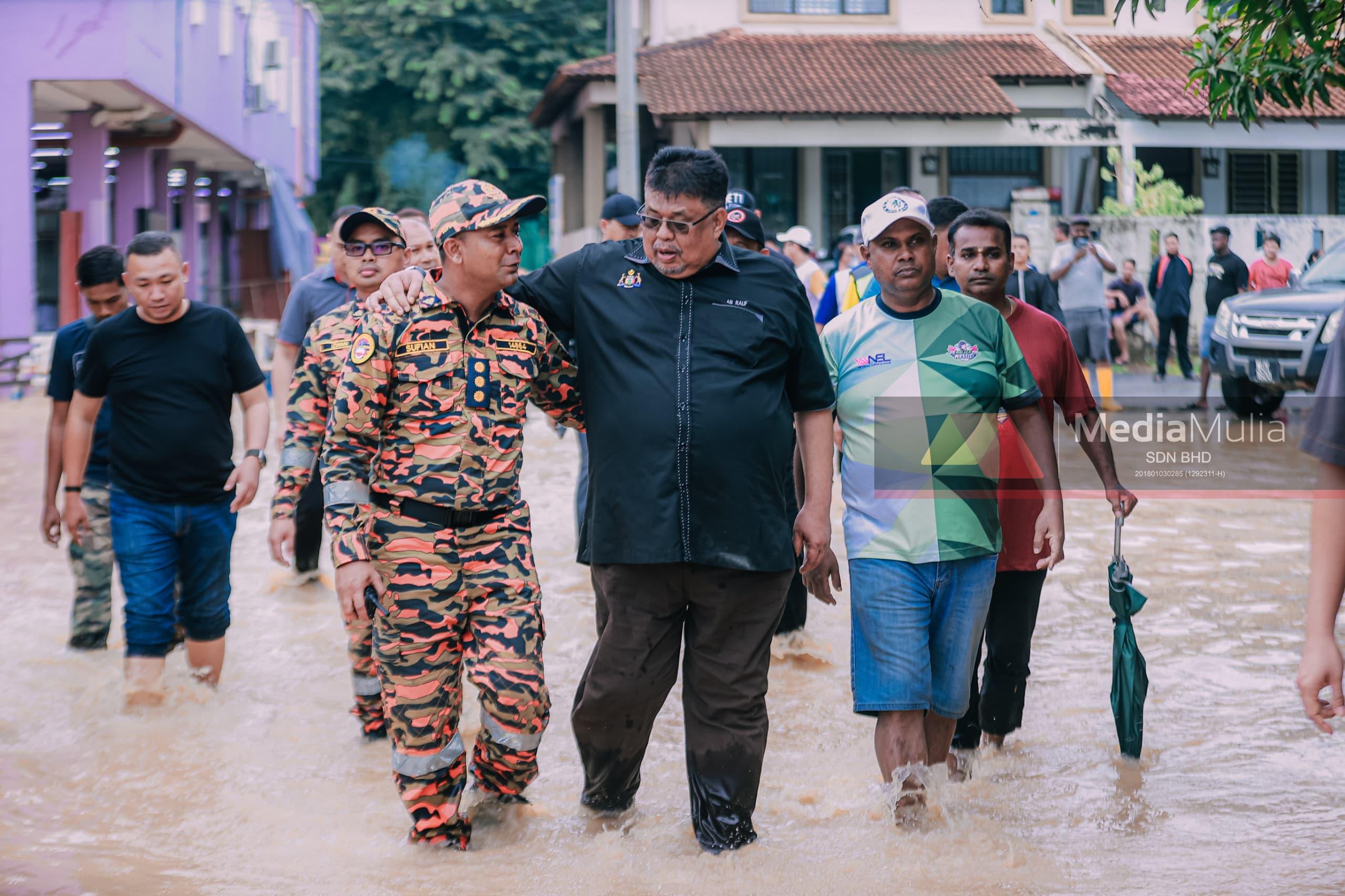 Bantuan RM300 untuk mangsa banjir Masjid Tanah