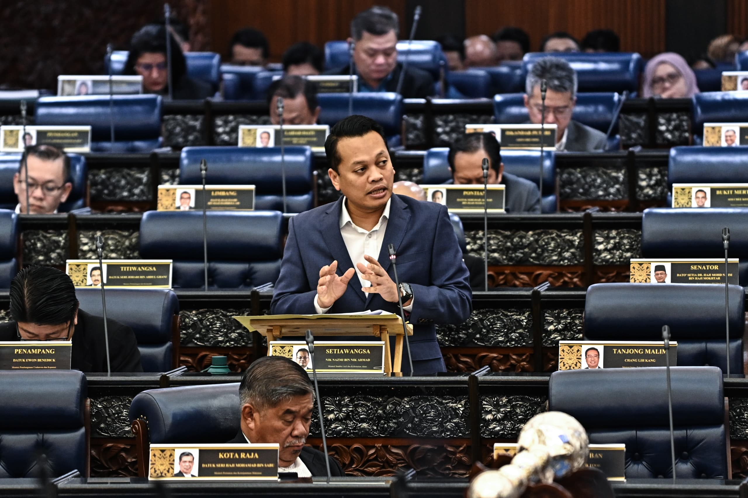 PARLIMEN: Luas Tanah Rizab Melayu hampir 5 juta hektar