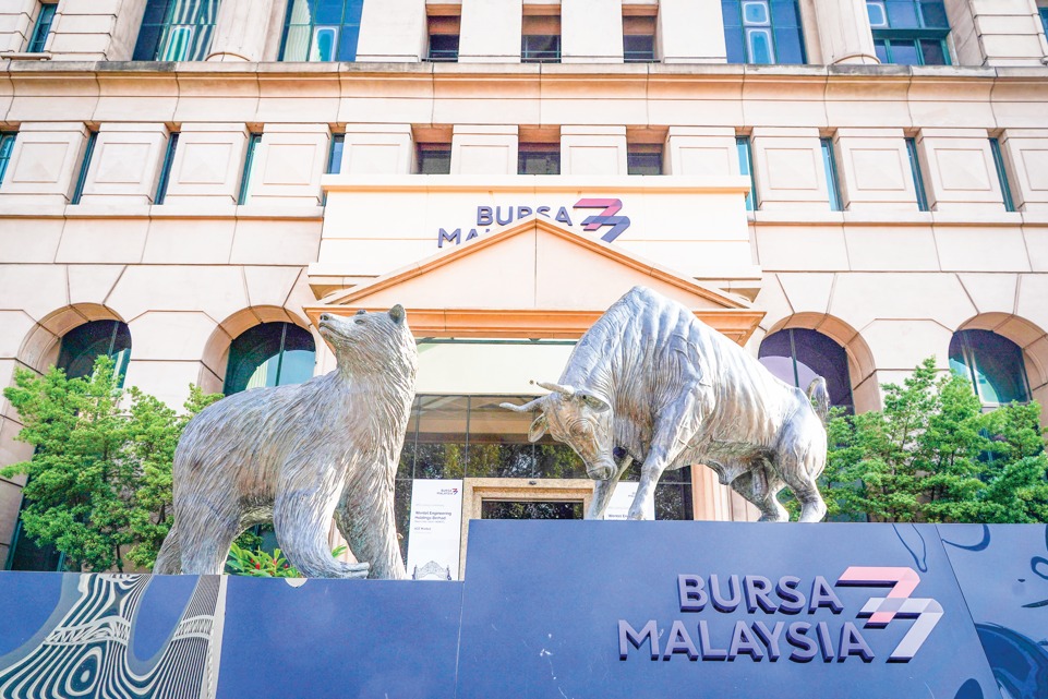 Pasaran saham ditutup rendah hari ini