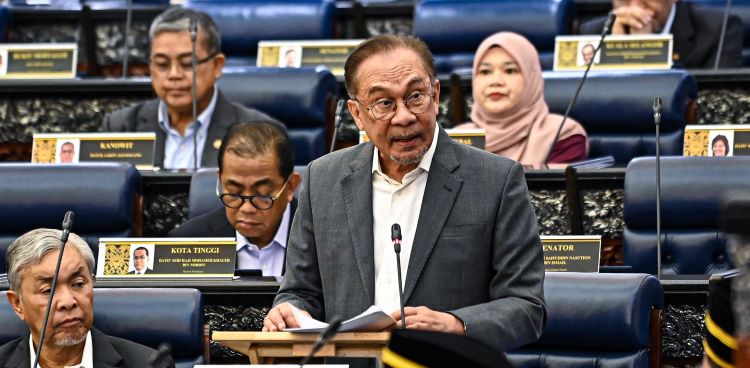Parlimen: Kerajaan cadang sektor swasta beli ubat secara pukal