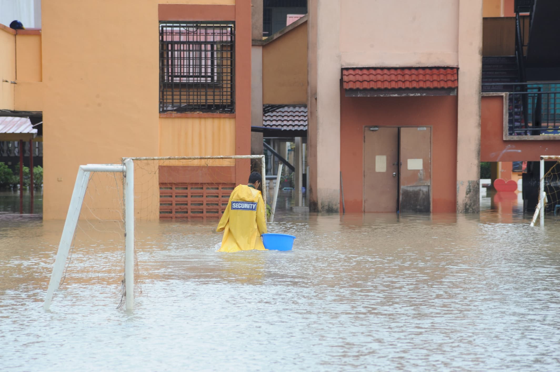 300 keluarga terjejas banjir di Kangkar Tebrau