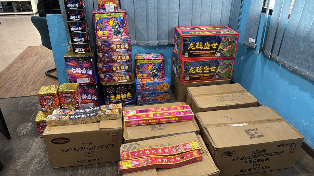 Polis Melaka rampas mercun, bunga api tanpa permit bernilai RM120,000