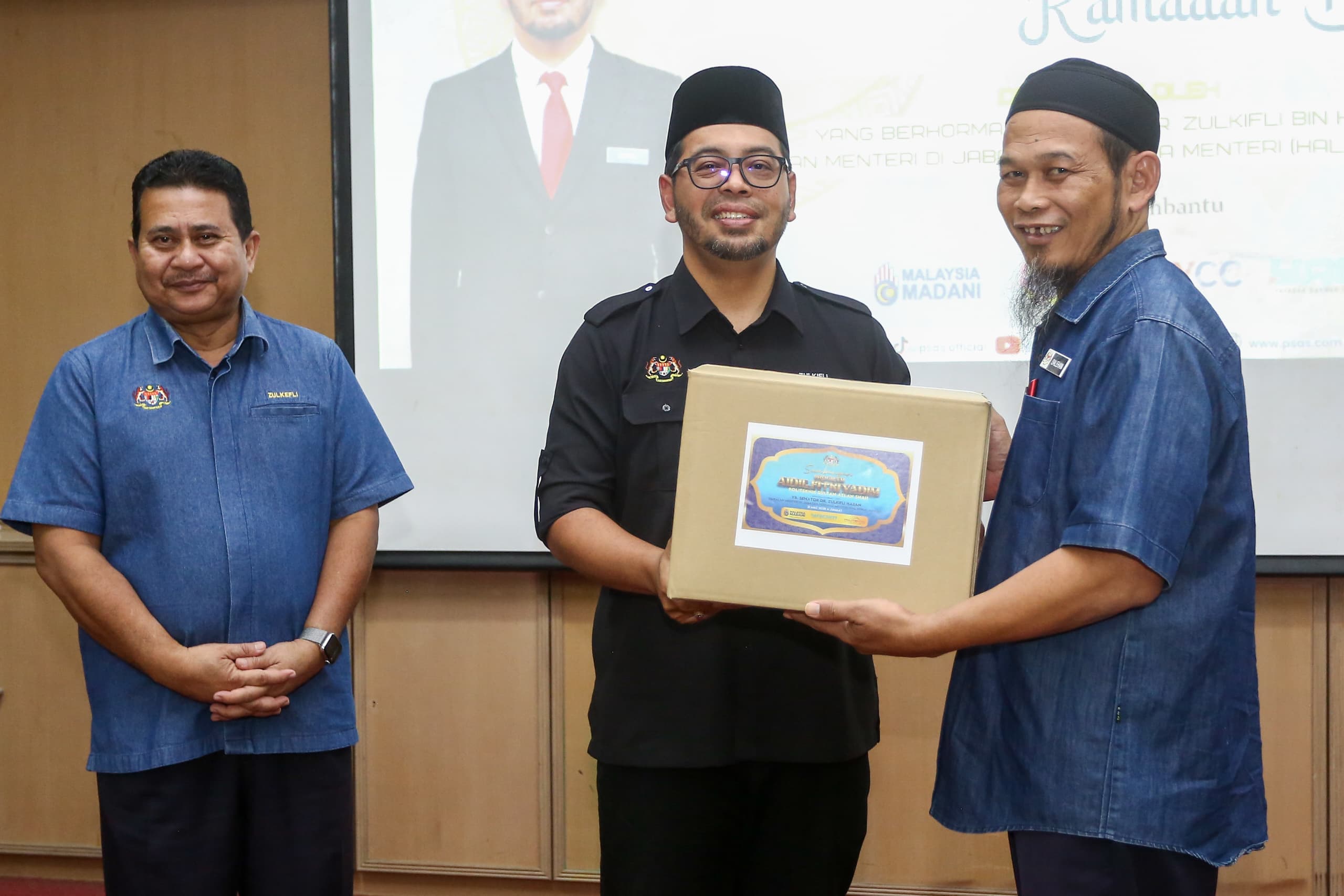 PSAS edar 200 kotak makanan untuk golongan memerlukan