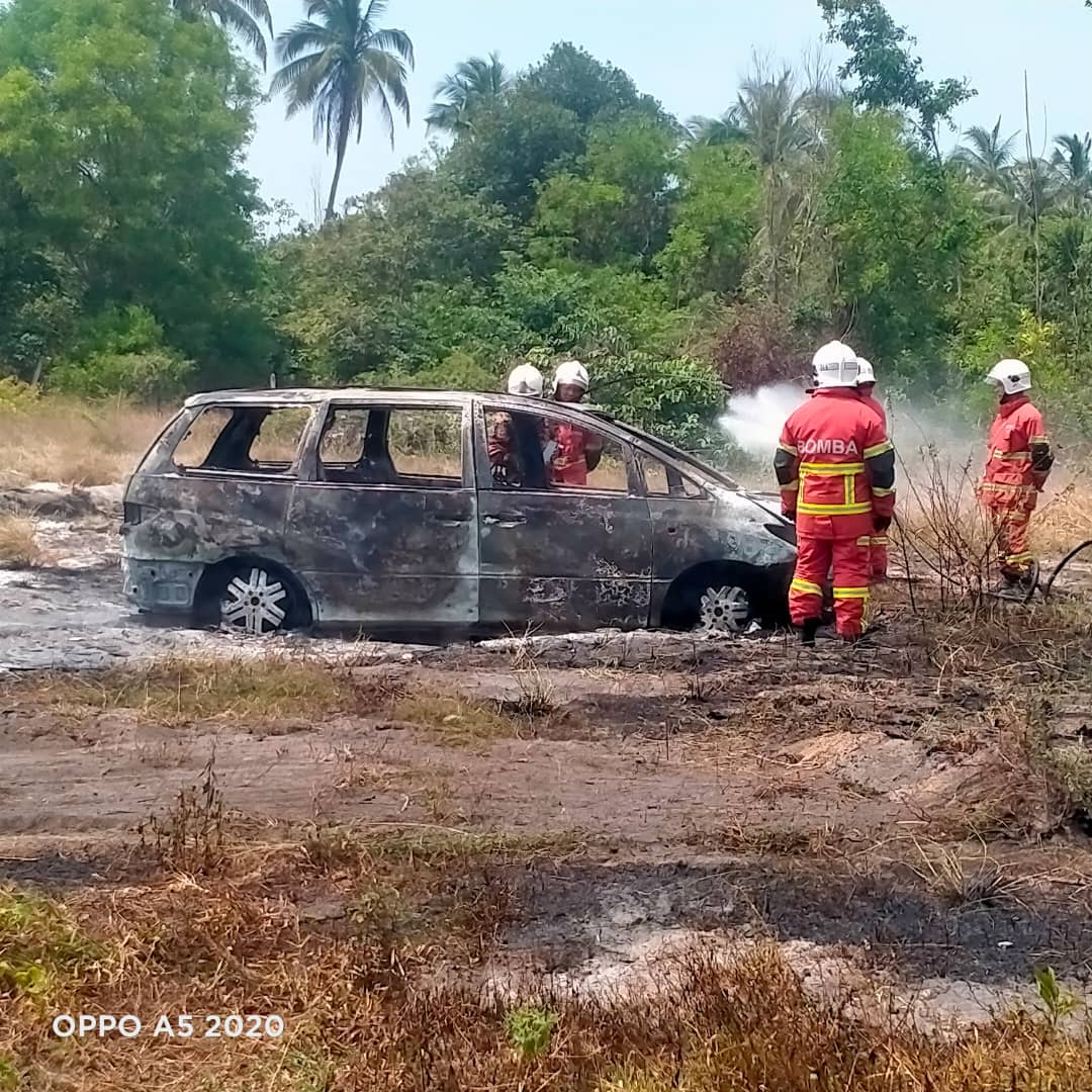 Sempat bawa keluar mayat sebelum van jenazah terbakar