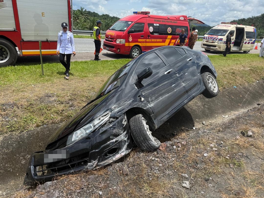 Maut dalam perjalanan ke rumah isteri