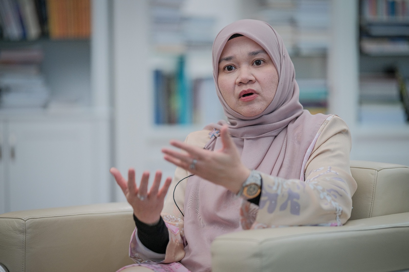 Fadhlina selar pihak politikkan isu pergaduhan murid di Terengganu
