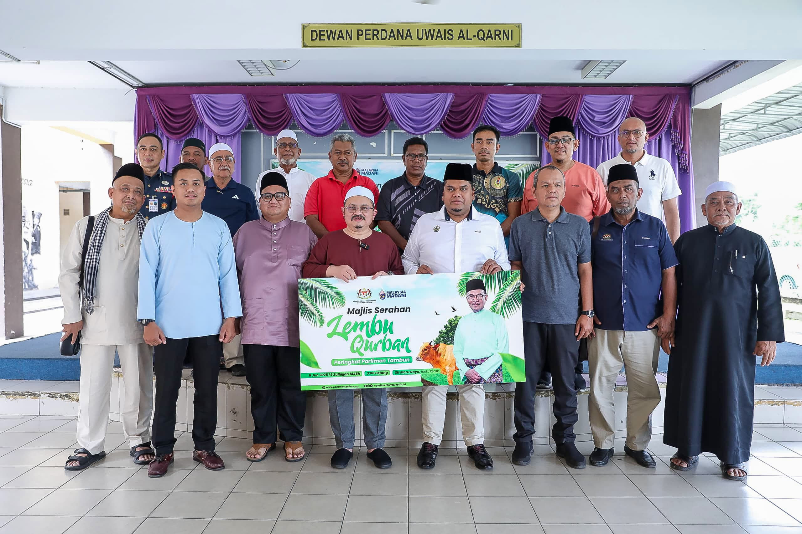 PM sumbang 126 lembu korban untuk masjid Parlimen Tambun