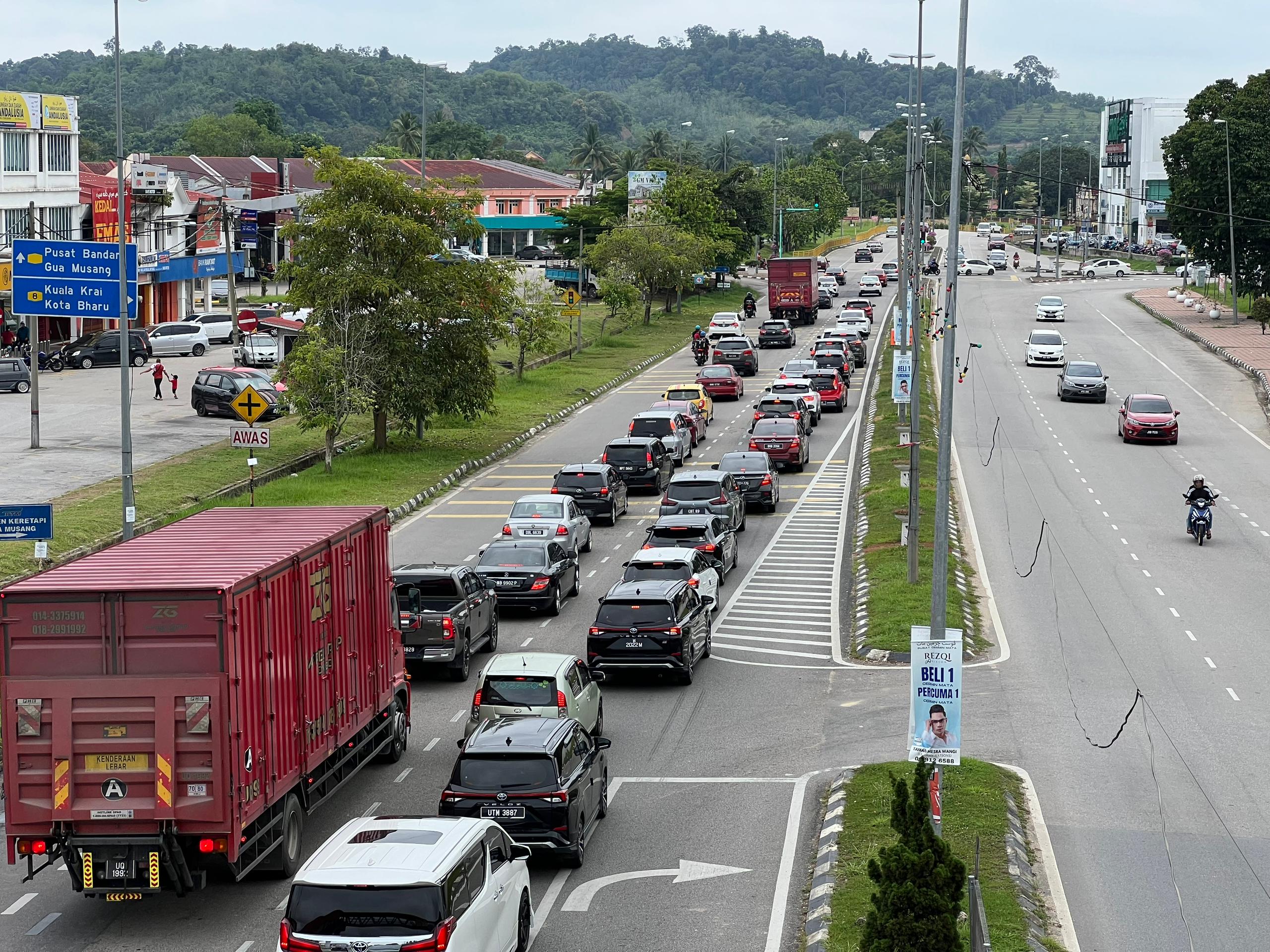 Gua Musang mulai sesak, perantau pulang sambut Aidiladha