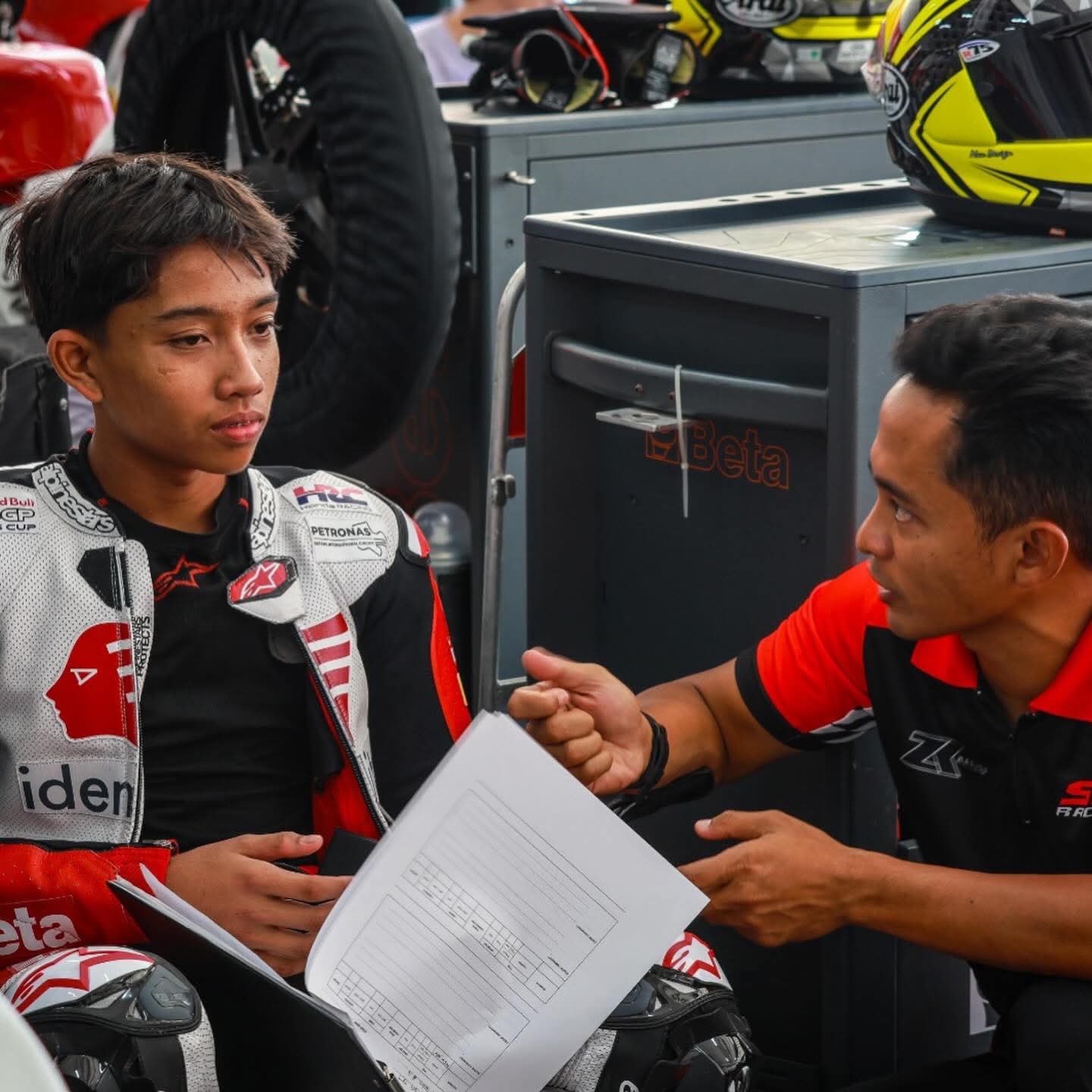 Qabil Irfan terlepas podium dalam perlumbaan 1 di Buriram Qabil Irfan terlepas podium dalam perlumbaan 1 di Buriram