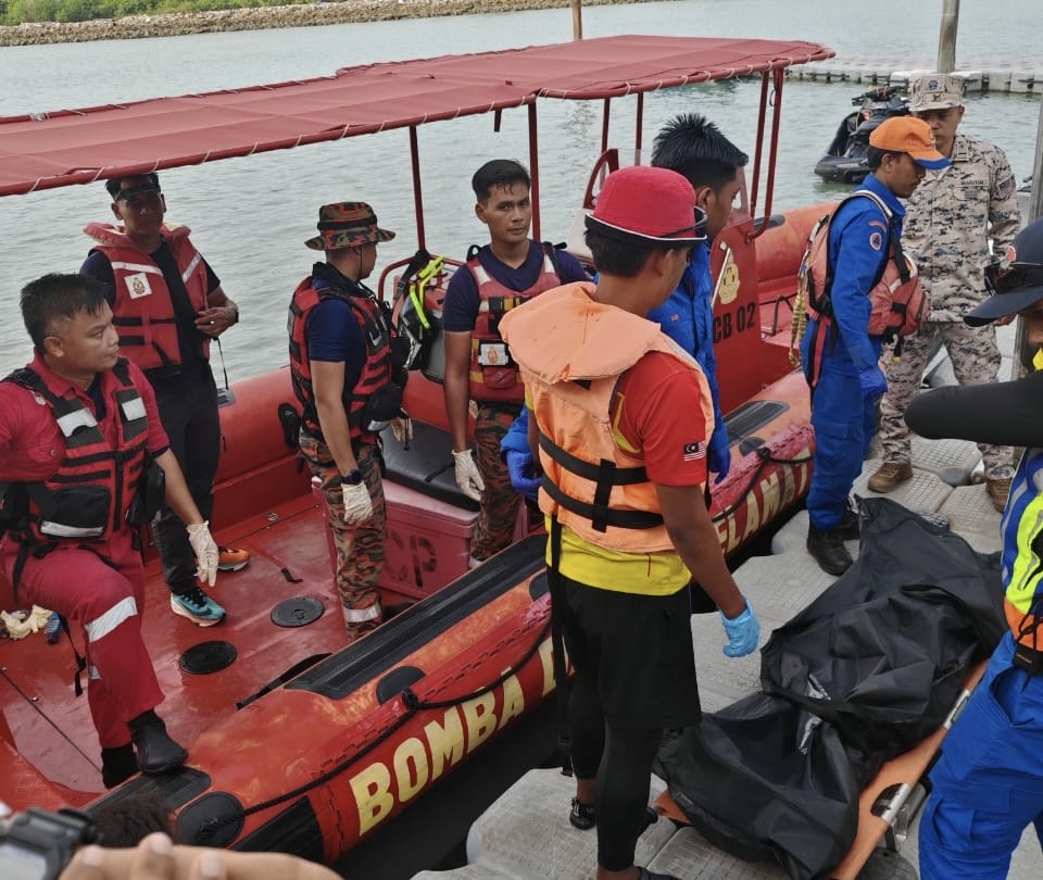 Kru jet ski hilang ditemukan lemas Kru jet ski hilang ditemukan lemas