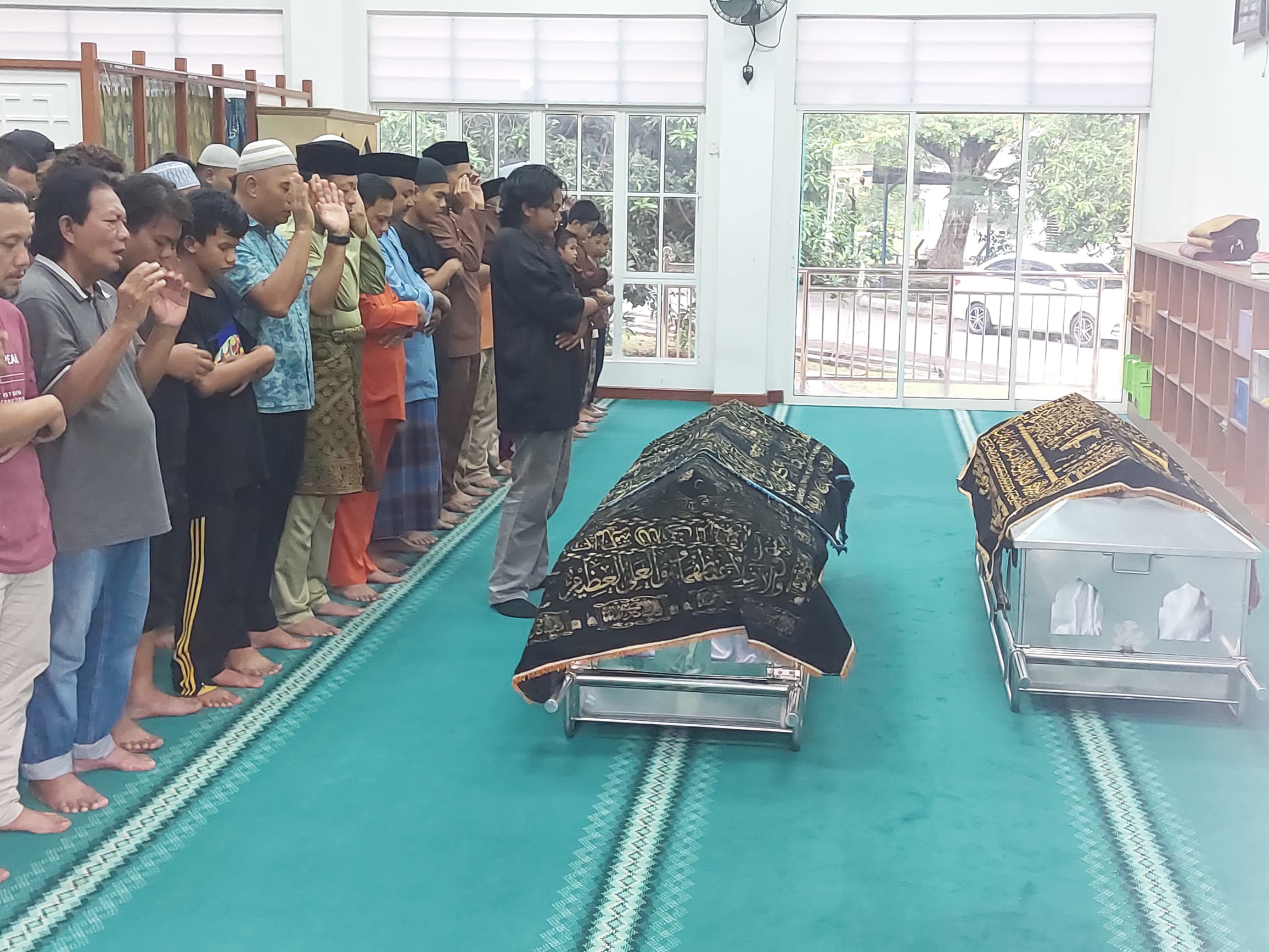 Tragedi pulang beraya, anak sulung tidak tahu bapa pulang mengejut Tragedi pulang beraya, anak sulung tidak tahu bapa pulang mengejut