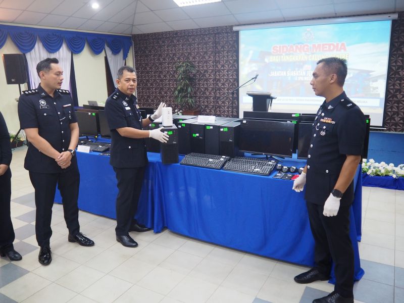 Sindiket pelaburan dalam talian tidak wujud tumpas di Melaka Sindiket pelaburan dalam talian tidak wujud tumpas di Melaka