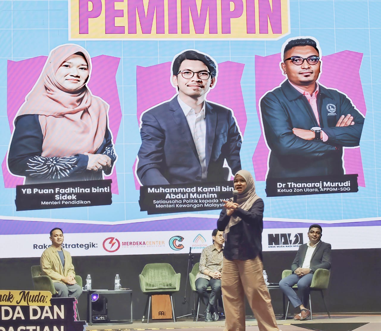 Cadangan elaun pelajar Tingkatan Enam dibawa ke Kabinet minggu depan Cadangan elaun pelajar Tingkatan Enam dibawa ke Kabinet minggu depan