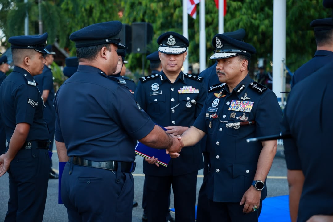 Edar dadah guna kurier, Polis Kelantan jumpa pengendali perkhidmatan Edar dadah guna kurier, Polis Kelantan jumpa pengendali perkhidmatan