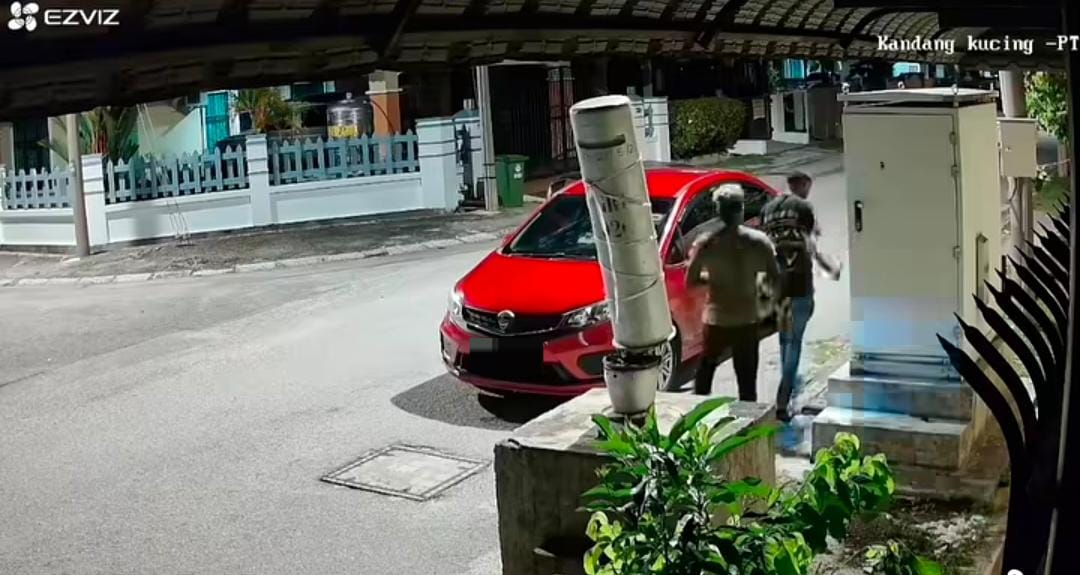Polis tahan dua lelaki cuba curi kabel Polis tahan dua lelaki cuba curi kabel