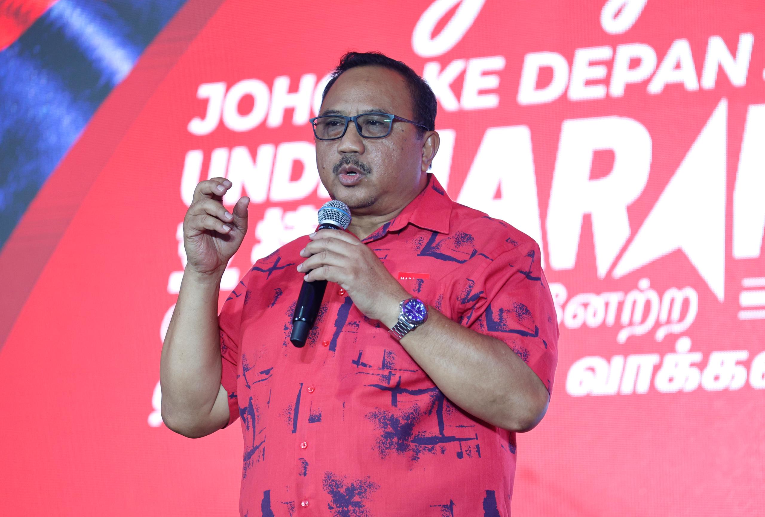 Onn Abu janji buka Pusat Khidmat DUN Senggarang jika menang Onn Abu janji buka Pusat Khidmat DUN Senggarang jika menang