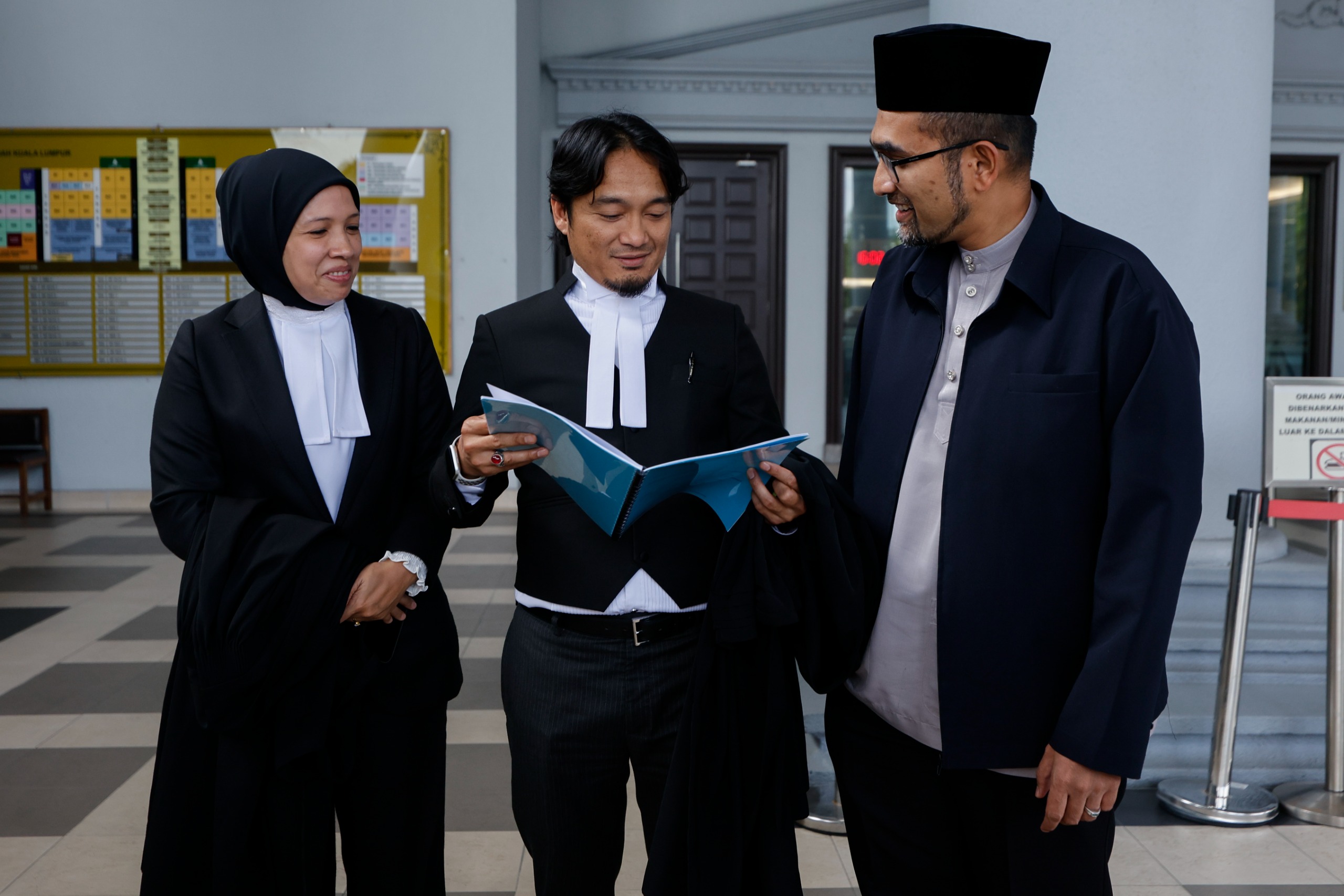 Lelaki fitnah Mufti Perlis kena bayar RM250,000 Lelaki fitnah Mufti Perlis kena bayar RM250,000
