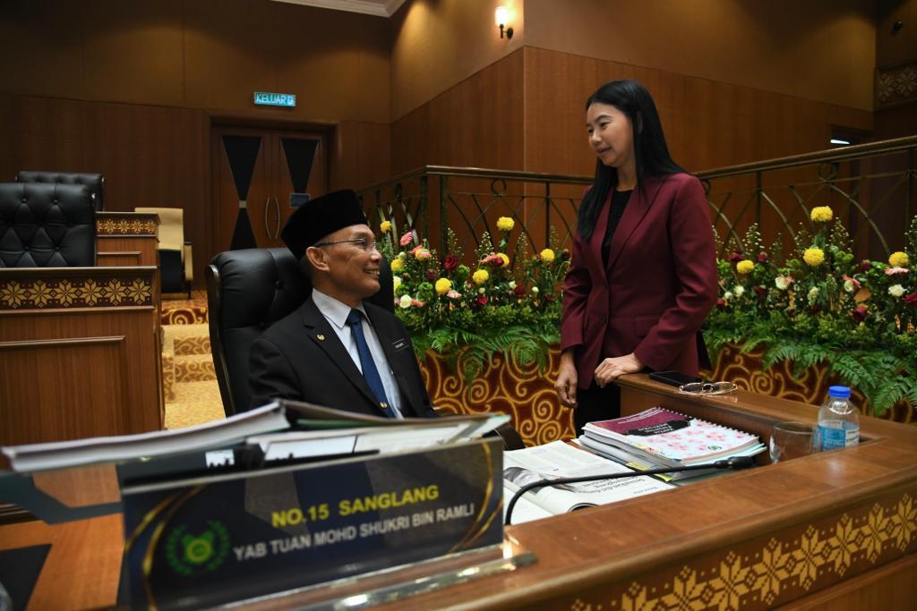 ‘Saya bukan bagaikan burung yang kepatahan sayap di Perlis’ – Ay Ling