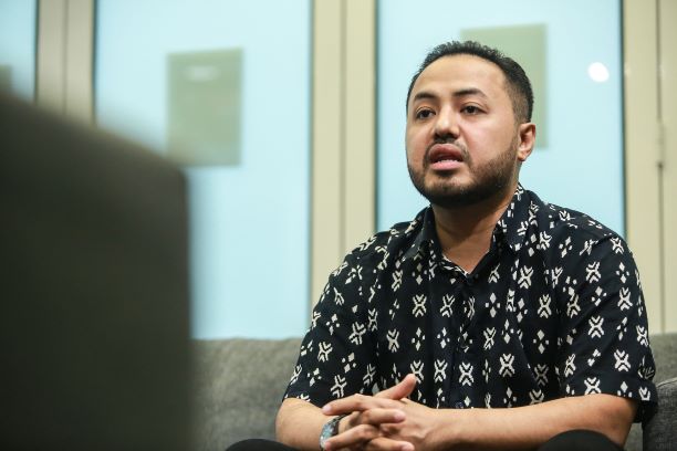 Farhash saman Chegubard, Afif atas dakwaan fitnah