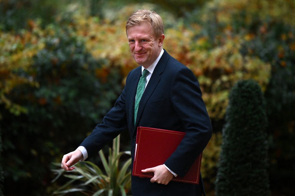 Oliver Dowden dinamakan TPM baharu UK