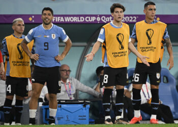 Uruguay gagal ke pusingan 16 terbaik walaupun berjaya mengatasi Ghana, 2-0 sebentar tadi.