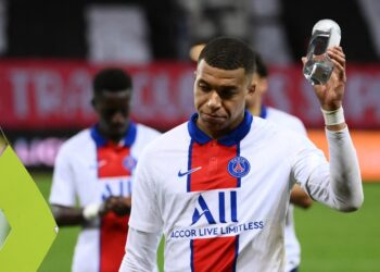 Penyerang Paris Saint-Germain (PSG), Kylian Mbappe mahu terus kekal bersama kelab itu bagi memburu trofi Liga Juara-Juara bersama mereka.