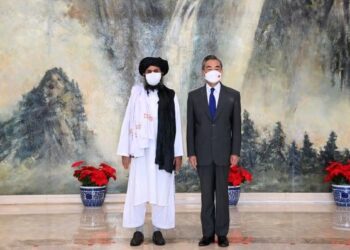 WANG Yi mengadakan pertemuan bersama Ketua Politik Taliban, Mullah Abdul Ghani Baradar di Tianjin. - AFP