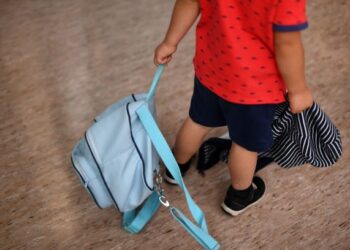 TANGGUNGJAWAB pengusaha taska adalah memastikan kebajikan dan kesejahteraan kanak-kanak di bawah jagaan mereka terbela. – GAMBAR HIASAN/AFP