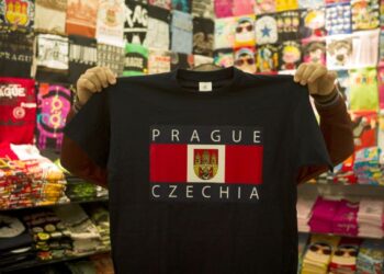 NAMA rasmi pendek Republik Czech dalam bahasa Inggeris diwartakan sebagai Czechia. – AFP