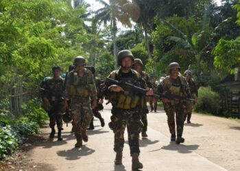 PASUKAN tentera sentiasa berkawal di wilayah Sulu. - AFP