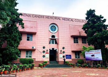 KOLEJ Perubatan Mahatma Gandhi di India - AGENSI