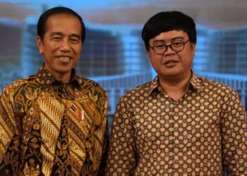 JOKO Widodo bersama Aulia Akbar. - AGENSI