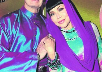 Anita Sarawak dan Mahathir.