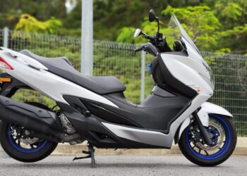 SUZUKI 
Burgman direka untuk memberikan keselesaan kepada penunggangnya. - UTUSAN/ANUAR NORICK