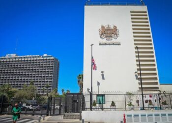 BRITAIN memilih untuk tidak meneruskan rancangan memindahkan pejabat kedutaannya yang kini berada di Tel Aviv.-AFP
